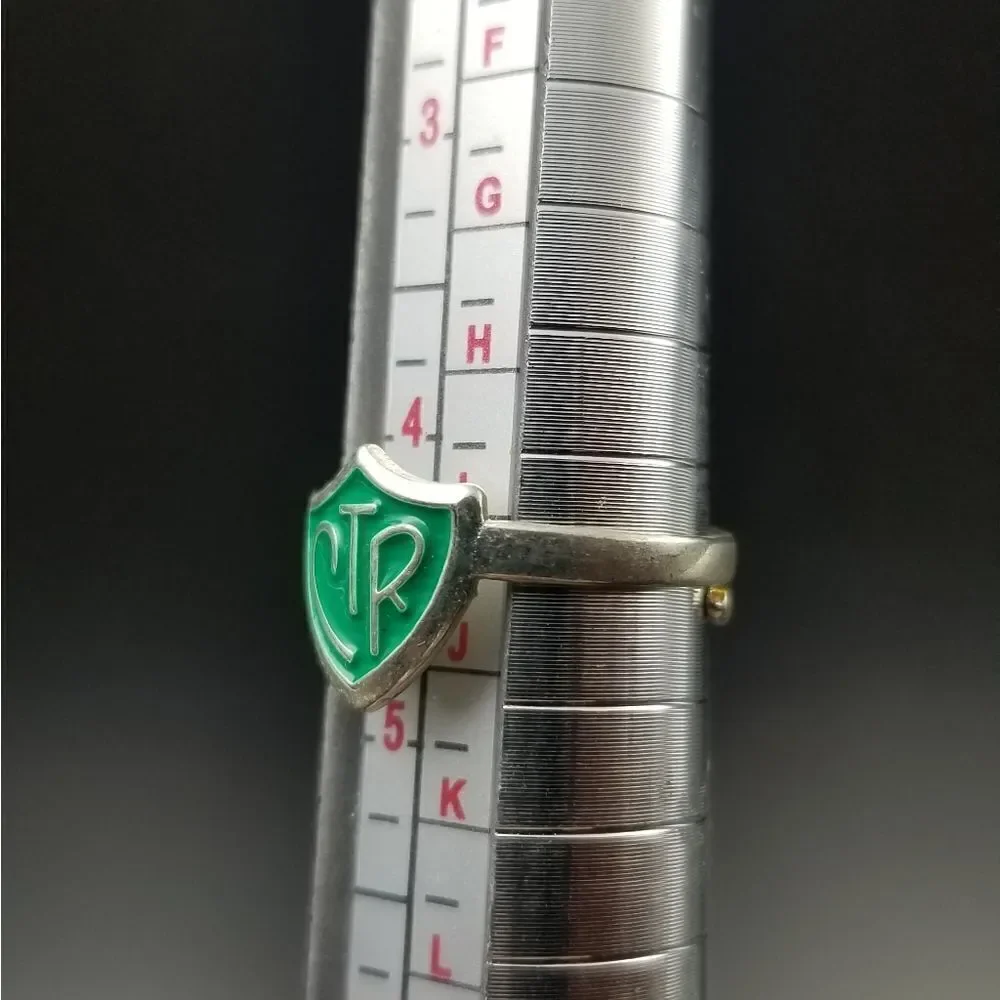 Ctr customized initial ring size 4.5 name jewelry. R152